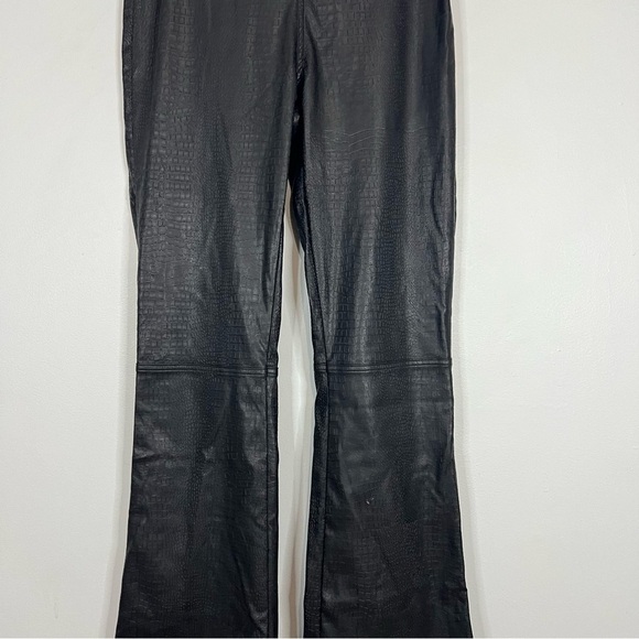 PRINCESS POLLY TIGER MIST JADENE BLACK FLARE PANTS SIZE XSMALL - Picture 7 of 9
